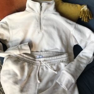ARITZIA TNA SWEATSUIT SET